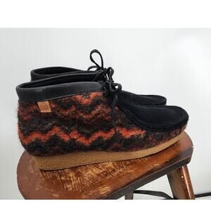 New NWOB Clarks Wallabee Shacre Native Black And Orange Aztec Size 9